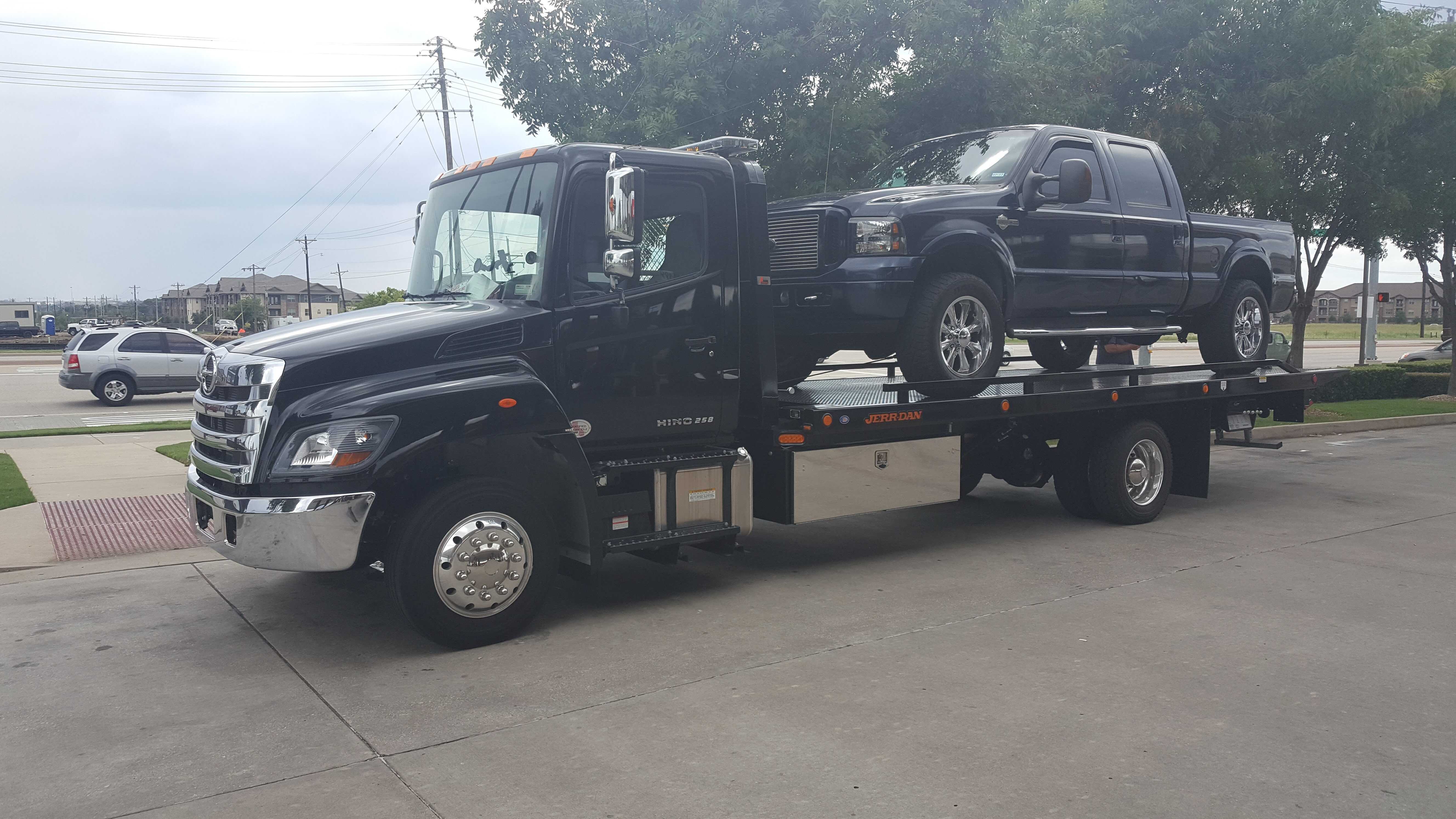 Tow truck In Wylie Tx business image in Wylie, TX